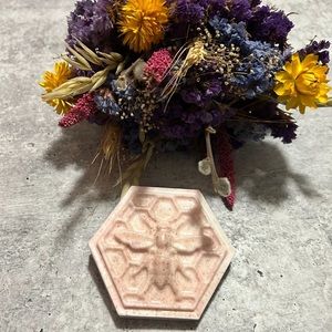 Queen's Quarter's Soap, Handmade, Pink Himalayan Salt Shea Butter